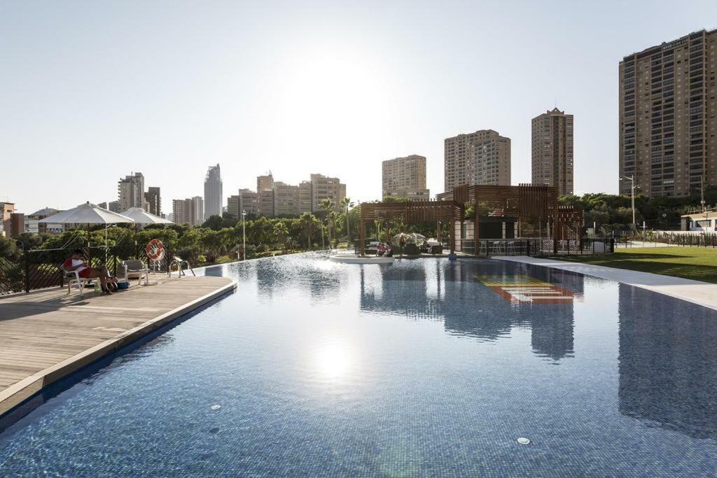 Sunset Drive Resort & Spa Benidorm Buitenkant foto